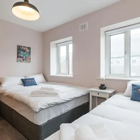 Fully Refurb Apt7 3rd Floor Апартаменты Дроэда