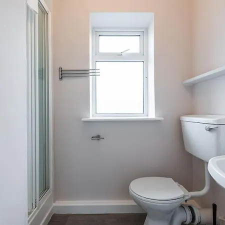 아파트 Fully Refurb Apt7 3rd Floor