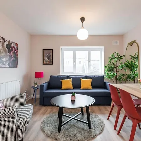 Fully Refurb Apt7 3rd Floor Drogheda